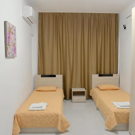 Hostel Arena